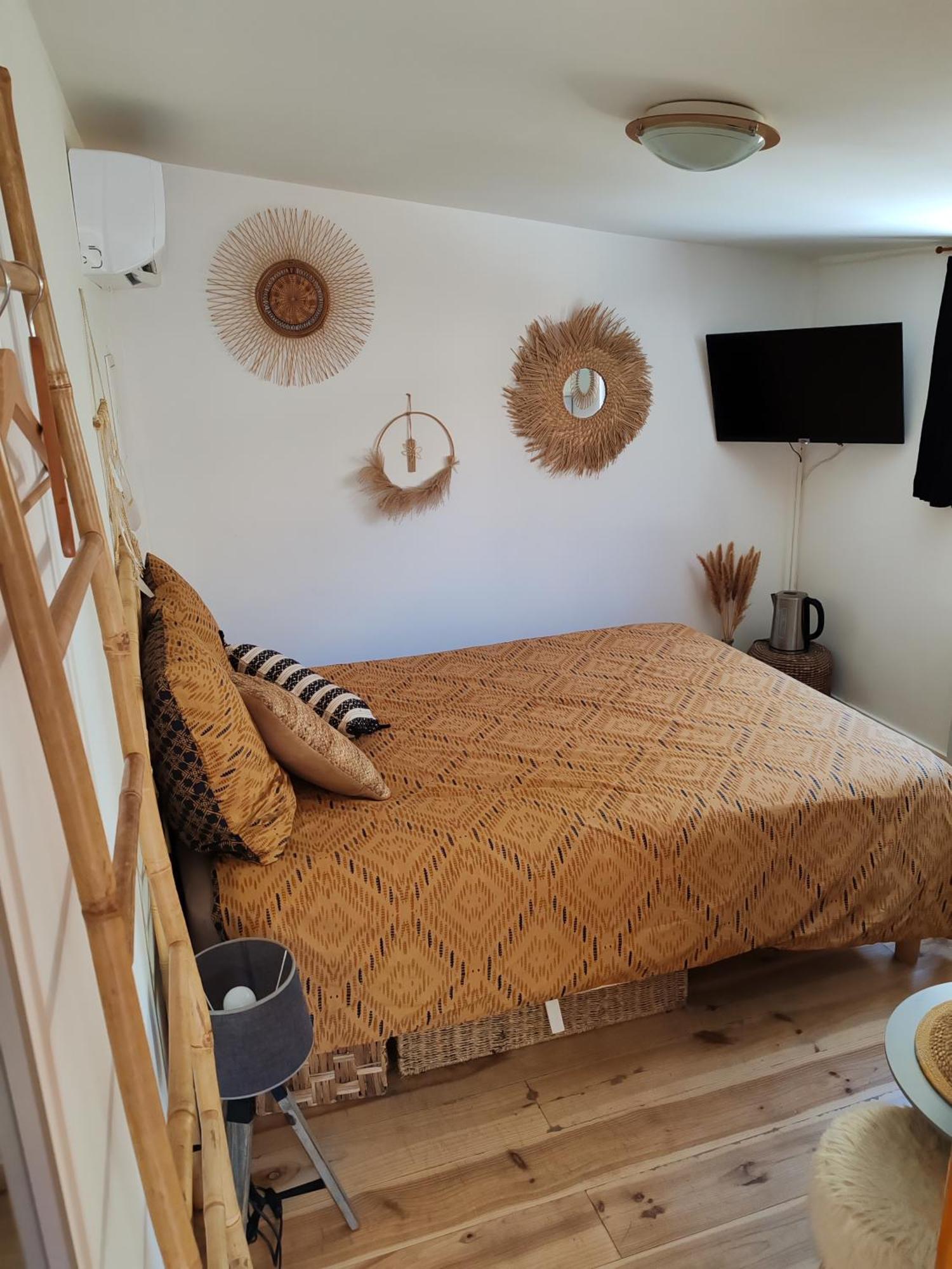 _Linstant_Zen_ Appartement Saint-Just  Kamer foto